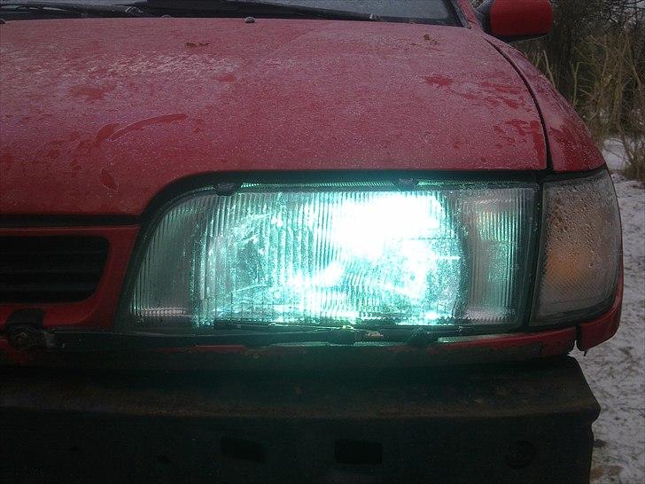 Nissan sunny (solgt) billede 8