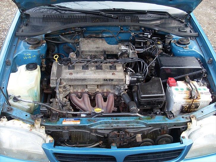 Toyota Carina E st car. 1,8i 16v - Den onde kværn HE HE. billede 8