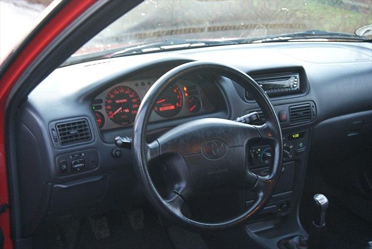 Toyota Corolla G6R totalskadet billede 6