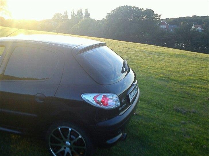 Peugeot 206 1.6 billede 2