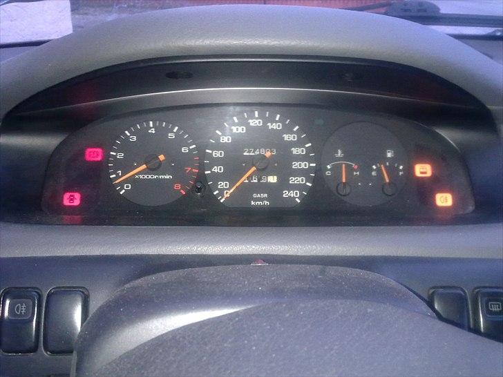 Mazda 626 ge =BILEN ER SOLGT= billede 6