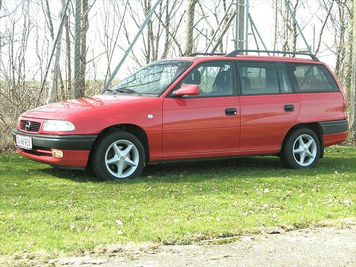 Opel astra F st. car SOLGT billede 3