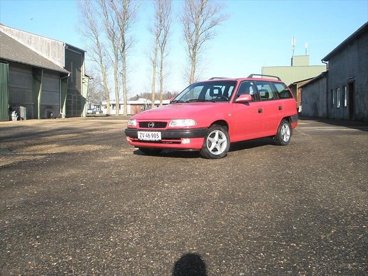 Opel astra F st. car SOLGT billede 4