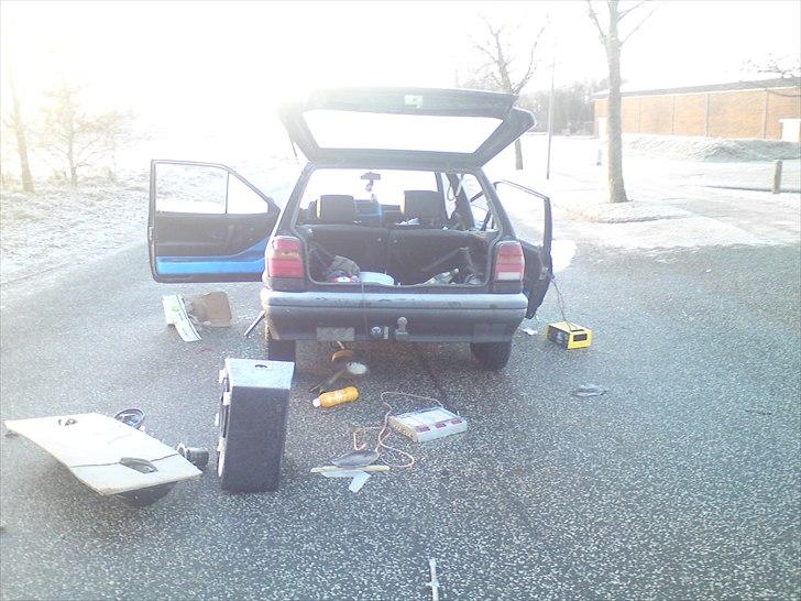 VW polo 86c.stjålet & skadet billede 20