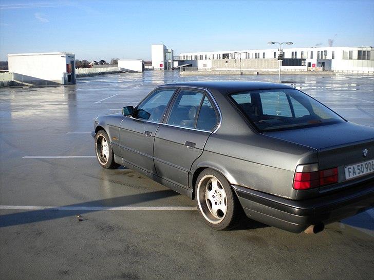 BMW E34 520i billede 4