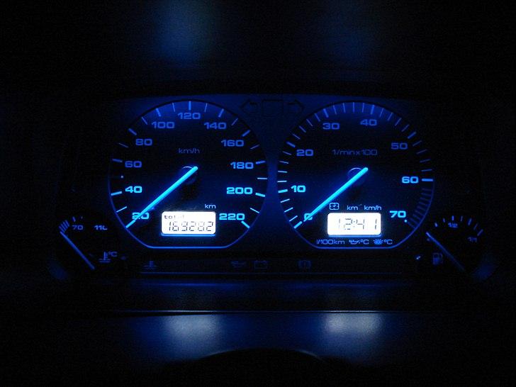 VW Golf III 2.0 GTI Edition - Til Speedometeret Er Der Brugt 8 5mm Dioder og 5 3Mm Dioder billede 18
