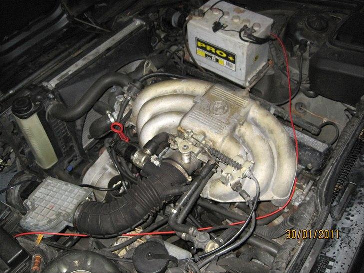 BMW E34 525i 2,5 Byttet billede 9