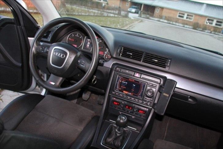 Audi A4 Avant S-Line billede 14