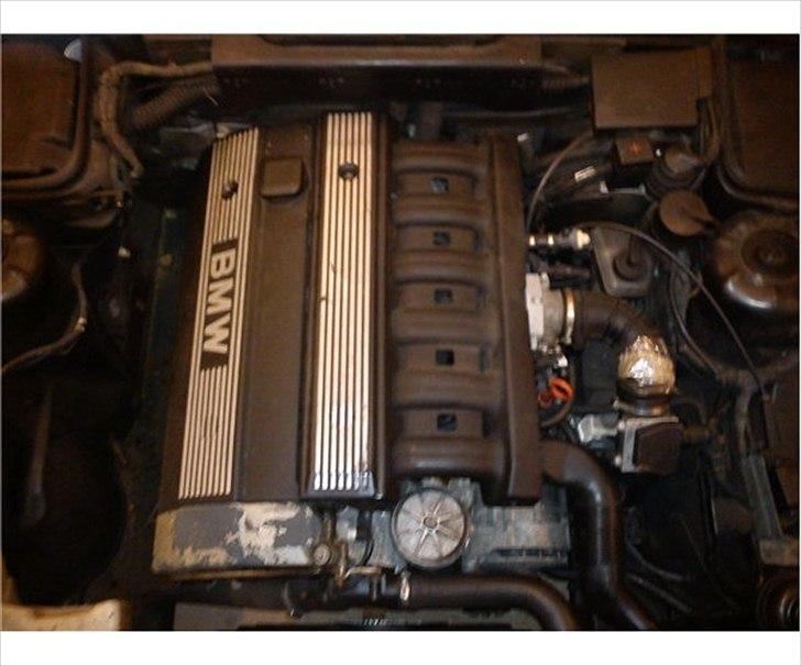 BMW E34 520i 24v SOLGT billede 16