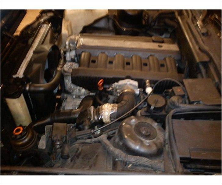 BMW E34 520i 24v SOLGT billede 17