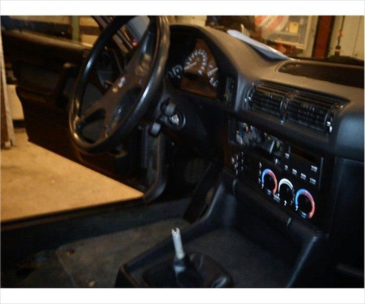 BMW E34 520i 24v SOLGT billede 19