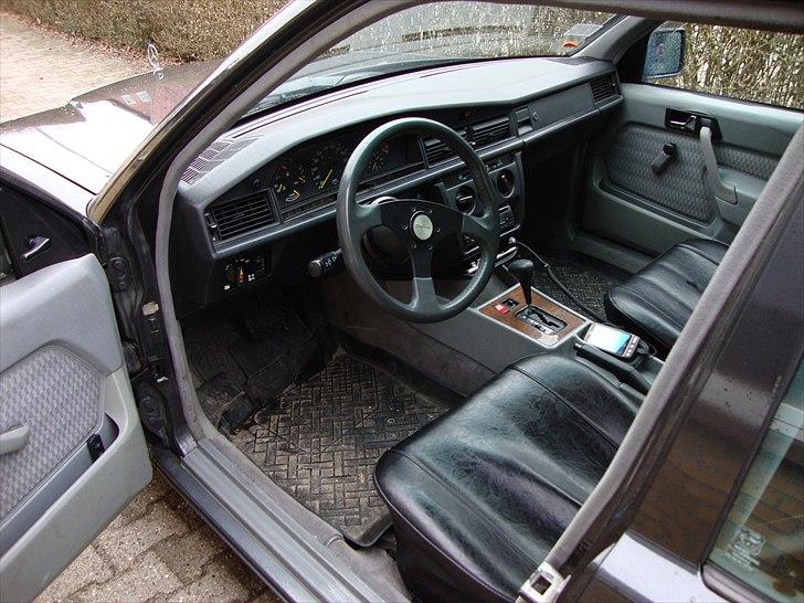 Mercedes Benz 190e facelift  R.I.P. billede 2