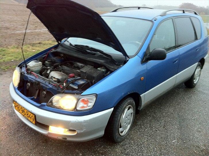 Toyota Sportsvan billede 1