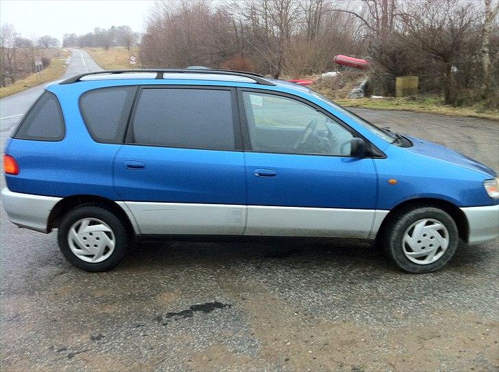 Toyota Sportsvan billede 4