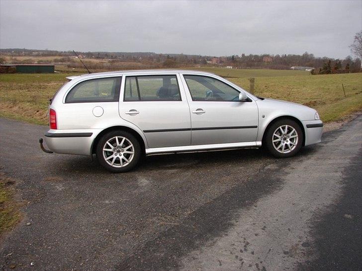 Skoda oktavia RS Solgt Solgt billede 3