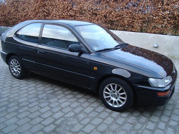 Toyota Corolla 1.3 Xli billede 1