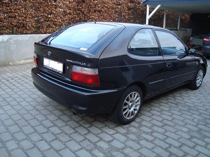 Toyota Corolla 1.3 Xli billede 2