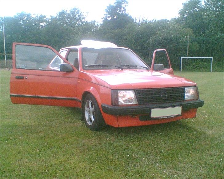 Opel              Kadett D 1,3 billede 4