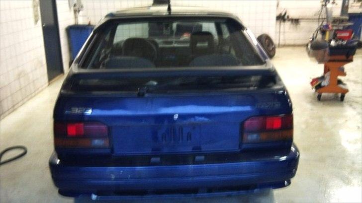 Mazda 323 4wd turbo solgt billede 3