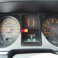 Mitsubishi pajero 2,5 SOLGT