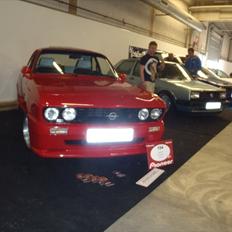 Opel Manta a (SOLGT)