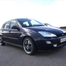 Ford Focus 2,0 16v [Tidl. bil]