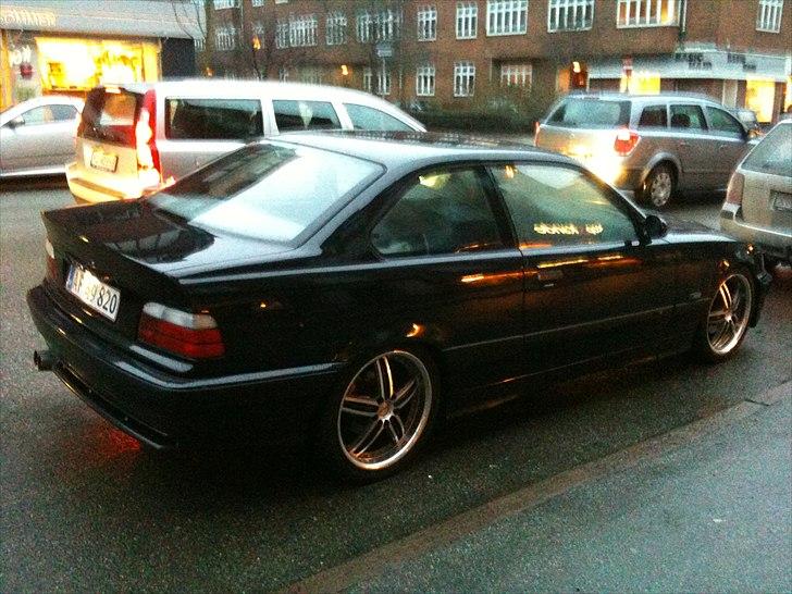 BMW 320i E36 Coupe Aut. *solgt* billede 9