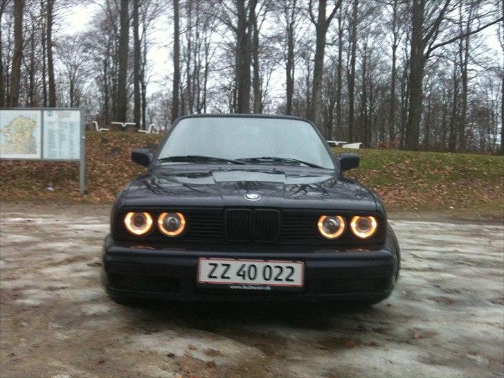 BMW E30 325 *solgt* billede 6