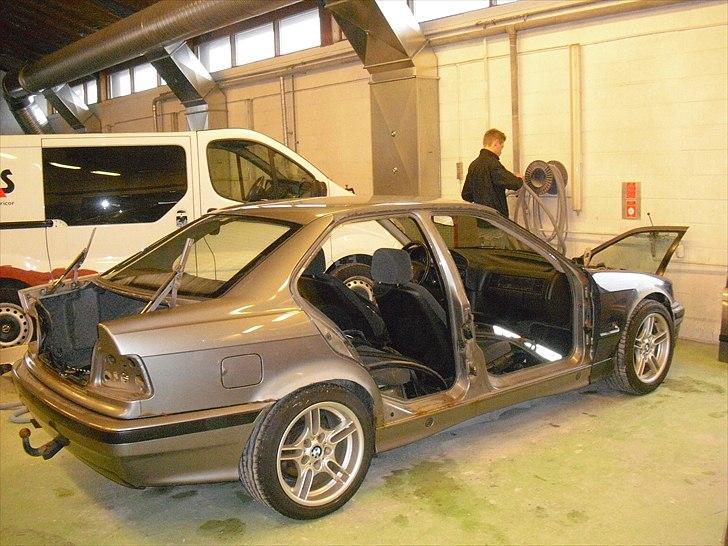 BMW e36 (Solgt) billede 9