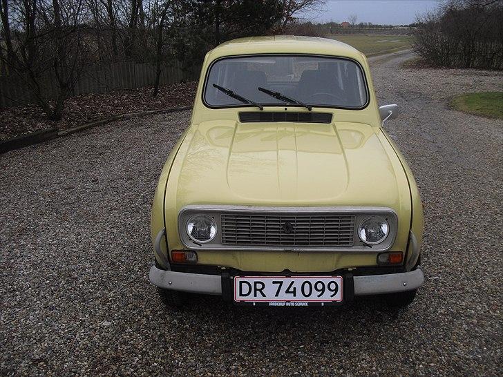 Renault 4 GTL 4døres SOLGT billede 17