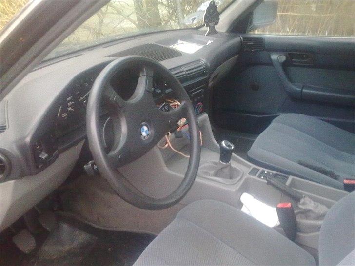 BMW e34 2.5 12v billede 4