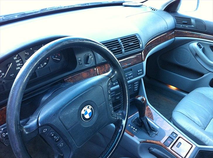 BMW E39 528i billede 7
