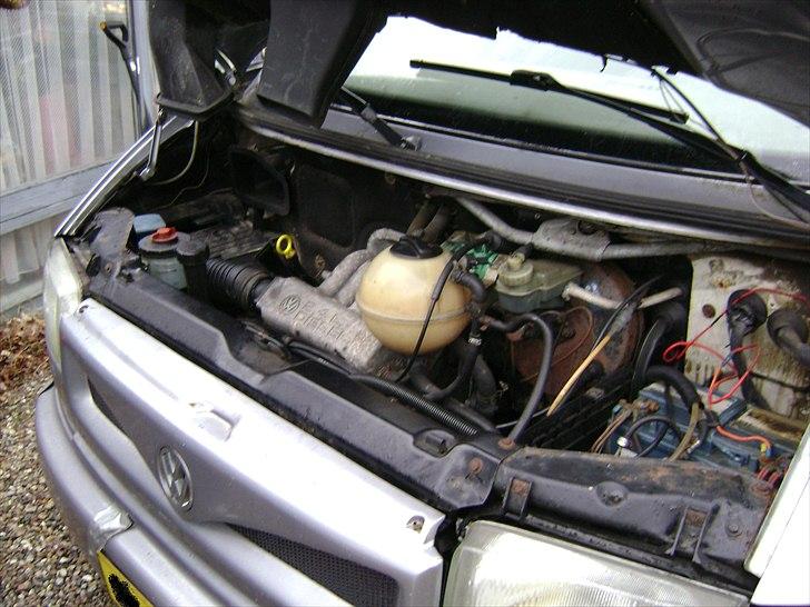 VW T4 TRANSPORTER 2.4 DIESELsolgt billede 17