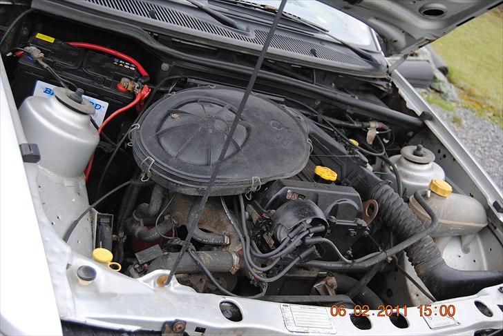 Ford sierra 2,0 cl  byttet. billede 8