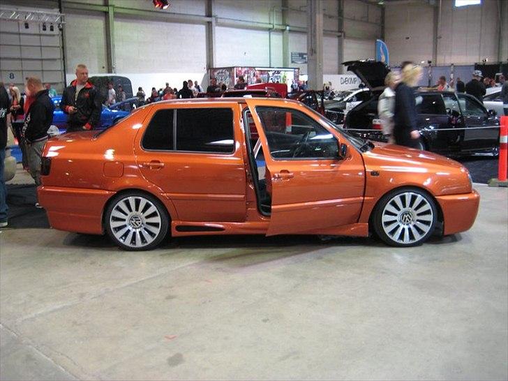 VW Vento (SOLGT) billede 9