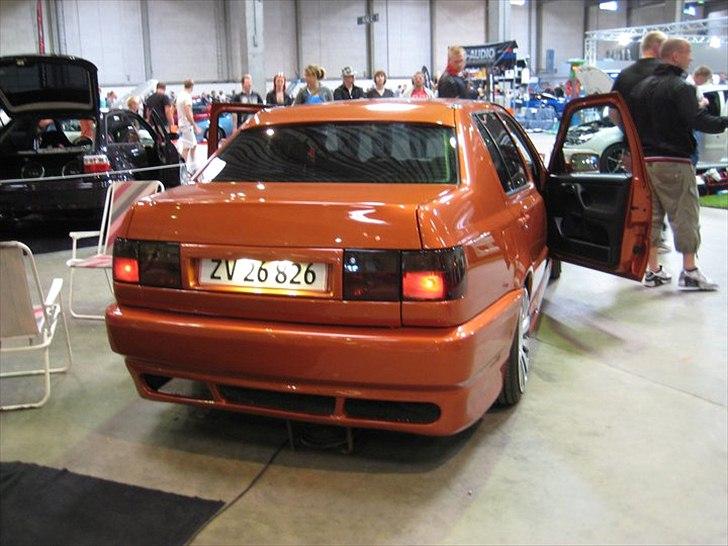 VW Vento (SOLGT) billede 10