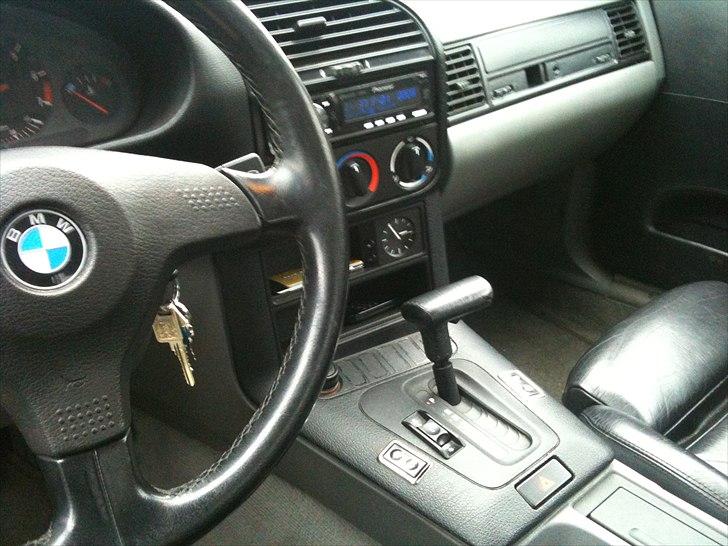 BMW 320i E36 Coupe Aut. *solgt* billede 10