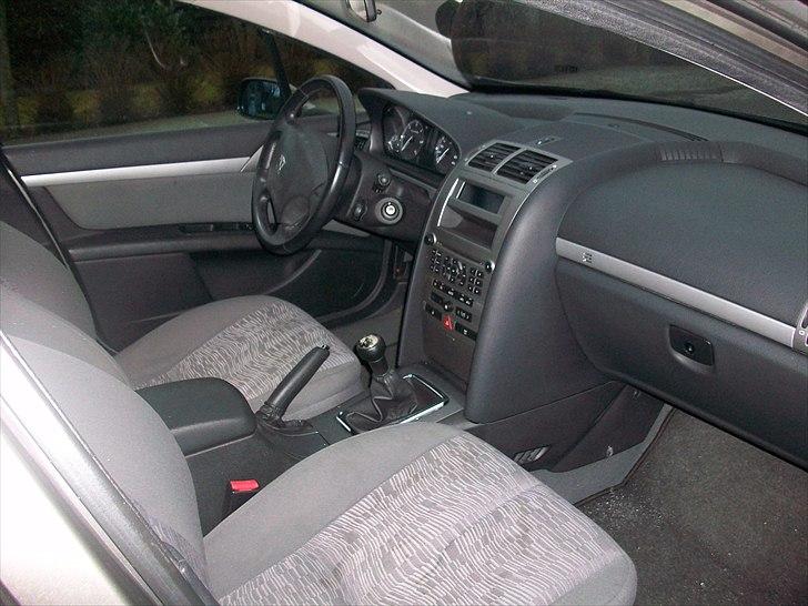 Peugeot 407 SOLGT billede 5