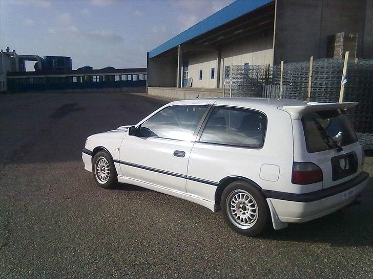 Nissan Pulsar GTI-R 4WD SOLGT billede 8