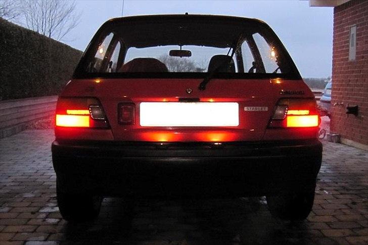 Toyota Starlet P8  (Solgt) billede 4