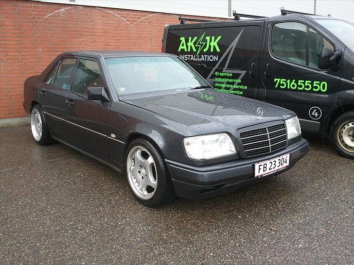 Mercedes Benz W124 230E aut. # SOLGT# billede 6