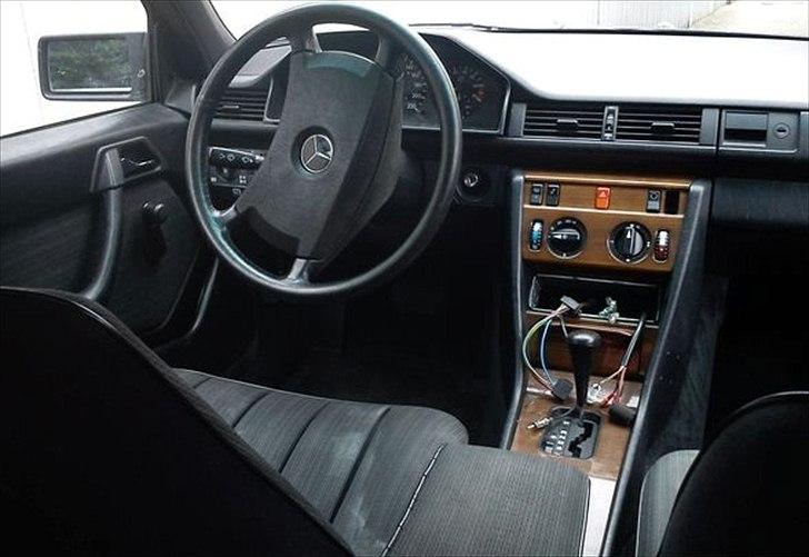 Mercedes Benz W124 230E aut. # SOLGT# billede 8