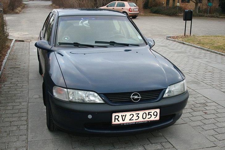 Opel Vectra B TIL SALG billede 1