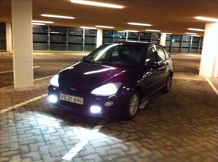 Ford Focus 2,0 16v [Tidl. bil] - Med vinterfælg og før sækning billede 14