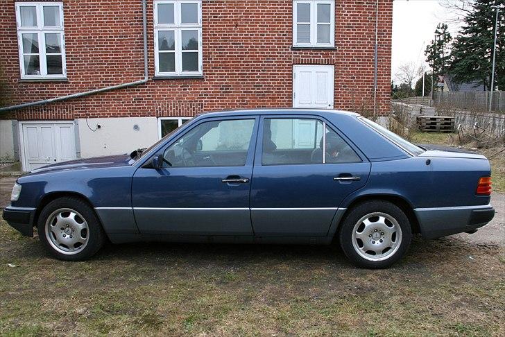 Mercedes Benz W124 320E Aut. billede 5