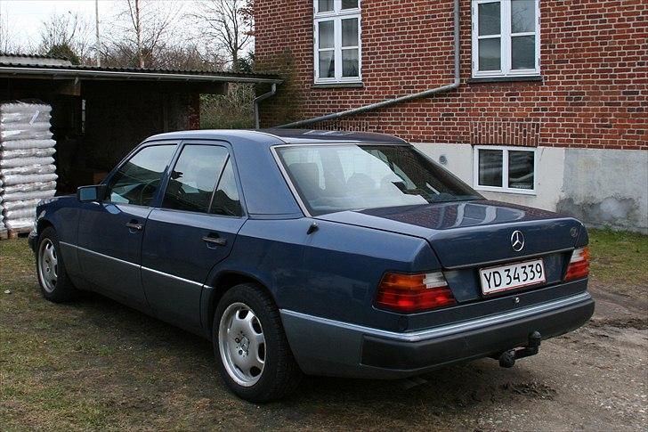 Mercedes Benz W124 320E Aut. billede 6