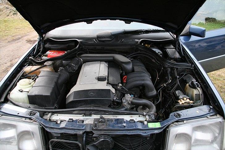 Mercedes Benz W124 320E Aut. billede 7