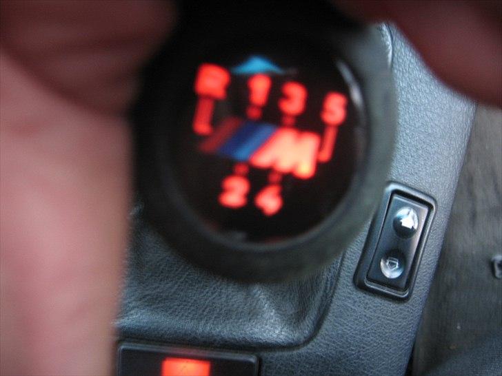 BMW e36 320i  "totalskadet" billede 18