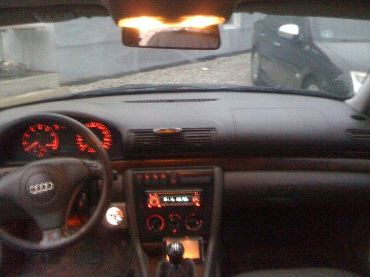 Audi A4 1.8t limosine billede 6