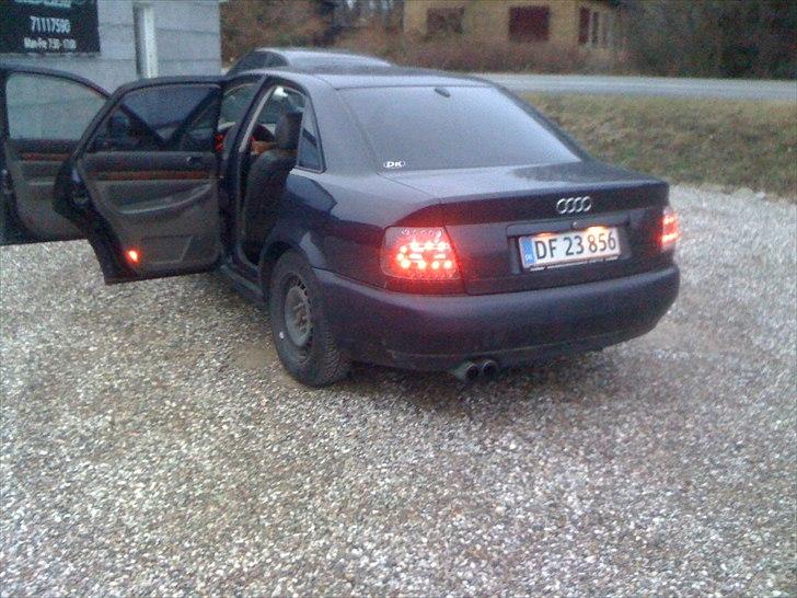 Audi A4 1.8t limosine billede 7